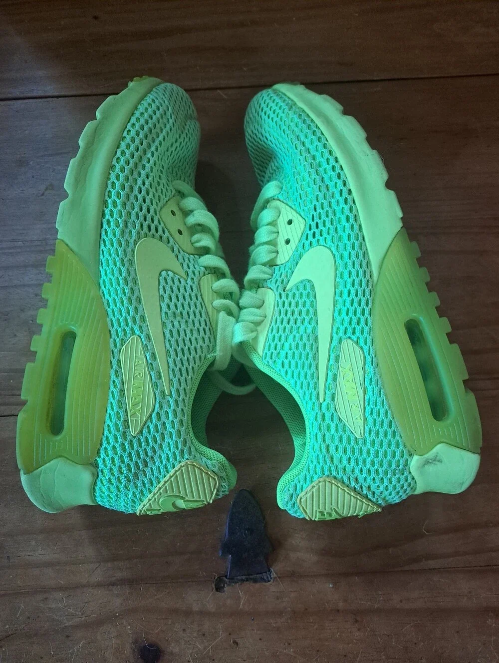 Nike WMNS Air Max 90 Ultra BR Sneakers Women's 7.5 Ghost/Electric Green 725061